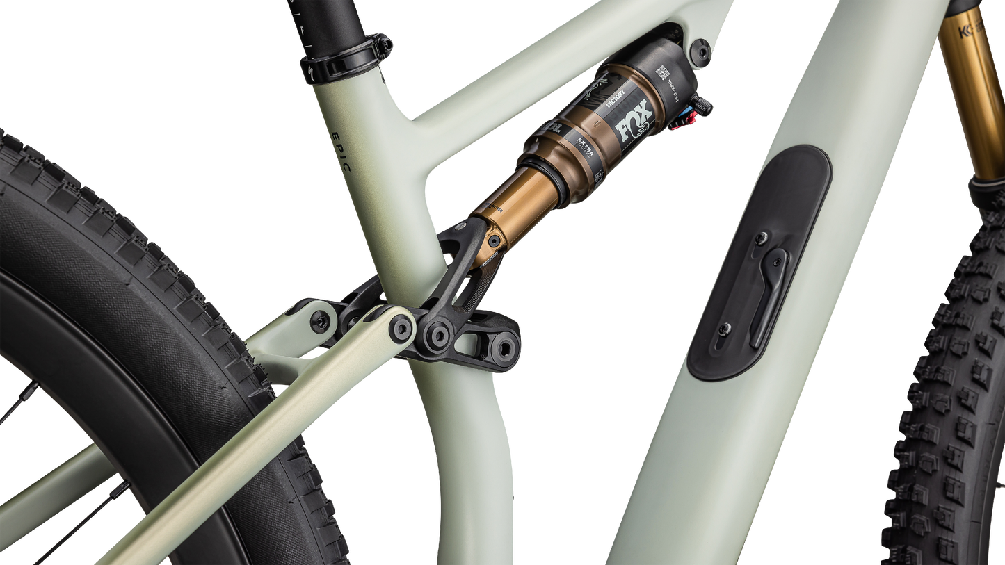 Epic 8 EVO Pro - SRAM X0 AXS, FOX Factory