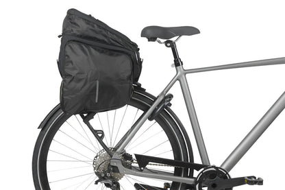 18436 Basil Move trunkbag black_11-medium