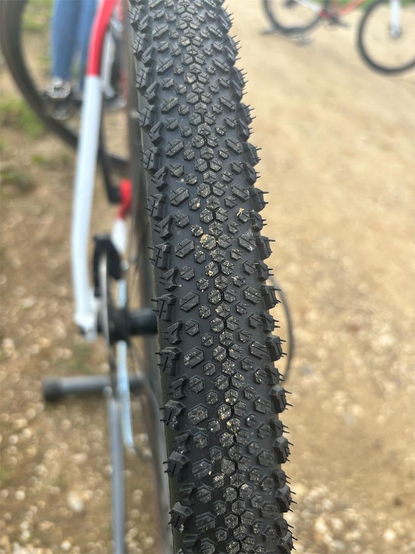 Terreno T50 tread