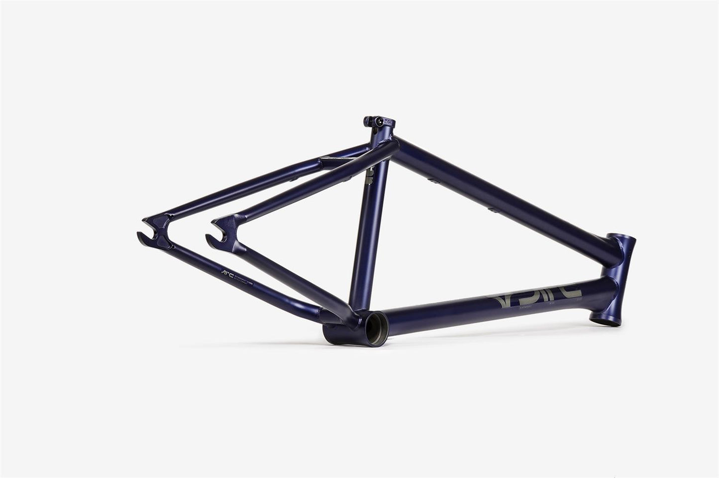 Wethepeople ARC Frame 21.00TT Matt Indigo 1