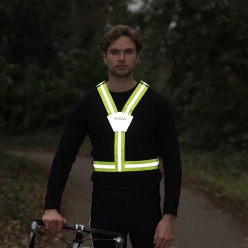 Proviz Flexi-Vis Running Vest - Lifestyle 2