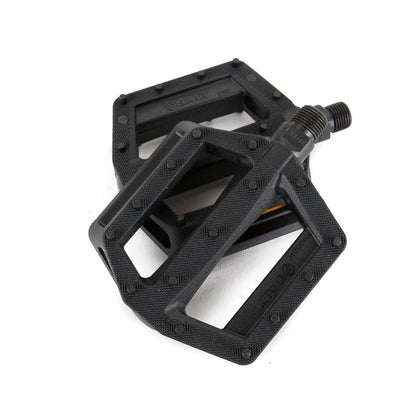 Junior_Pedals_2