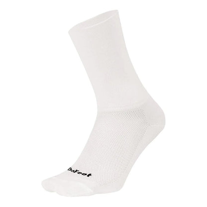 aireator-6-d-logo-solid-colors-defeet-White
