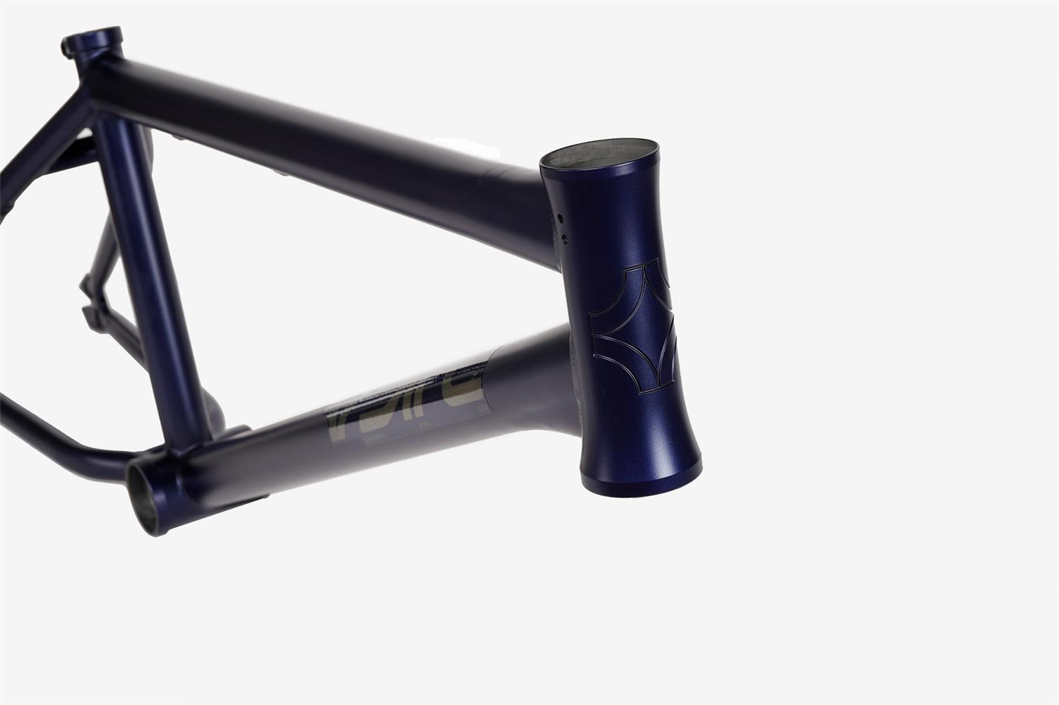 Wethepeople ARC Frame 21.00TT Matt Indigo 4