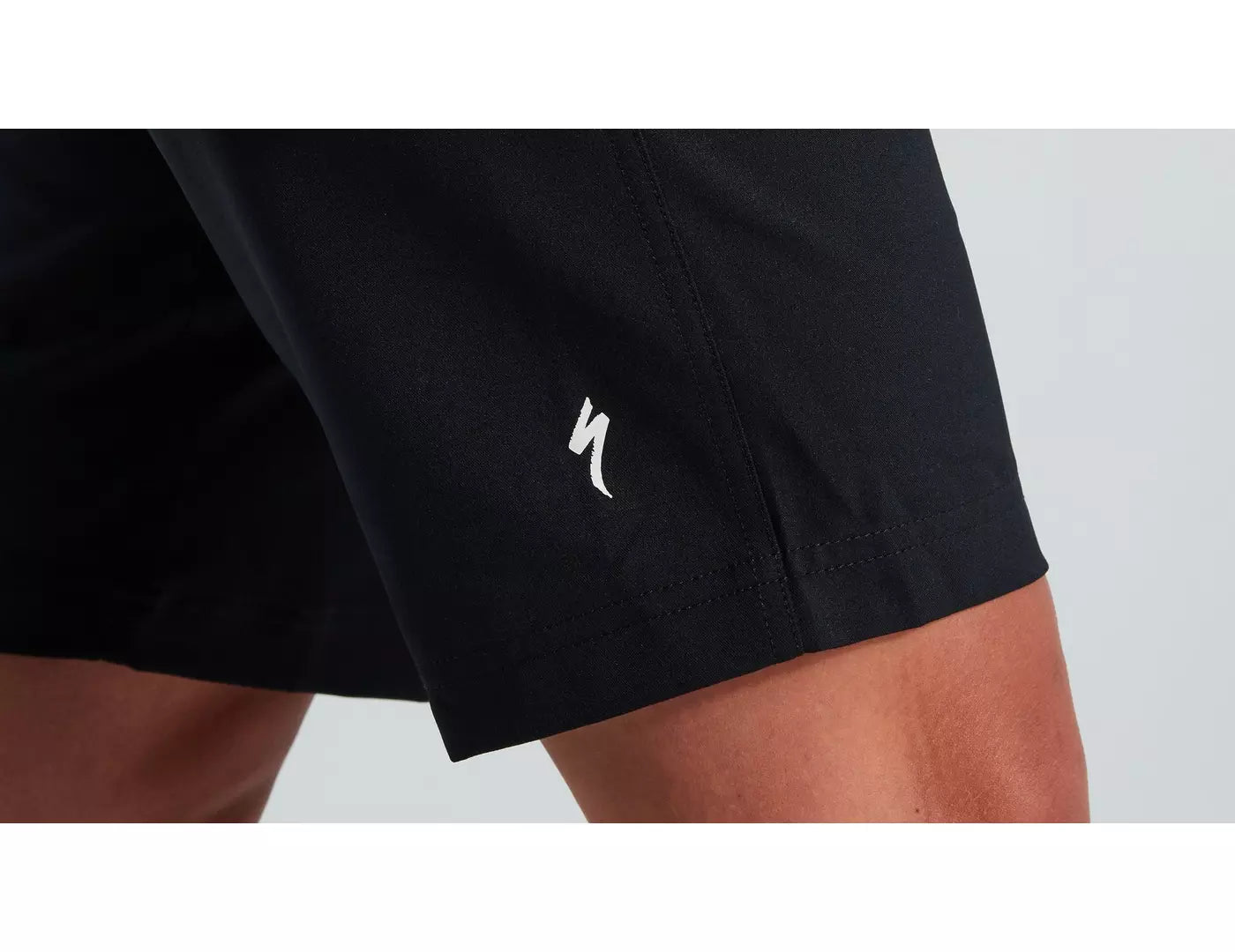 TRAIL SHORT W/LINER WMN BLK S