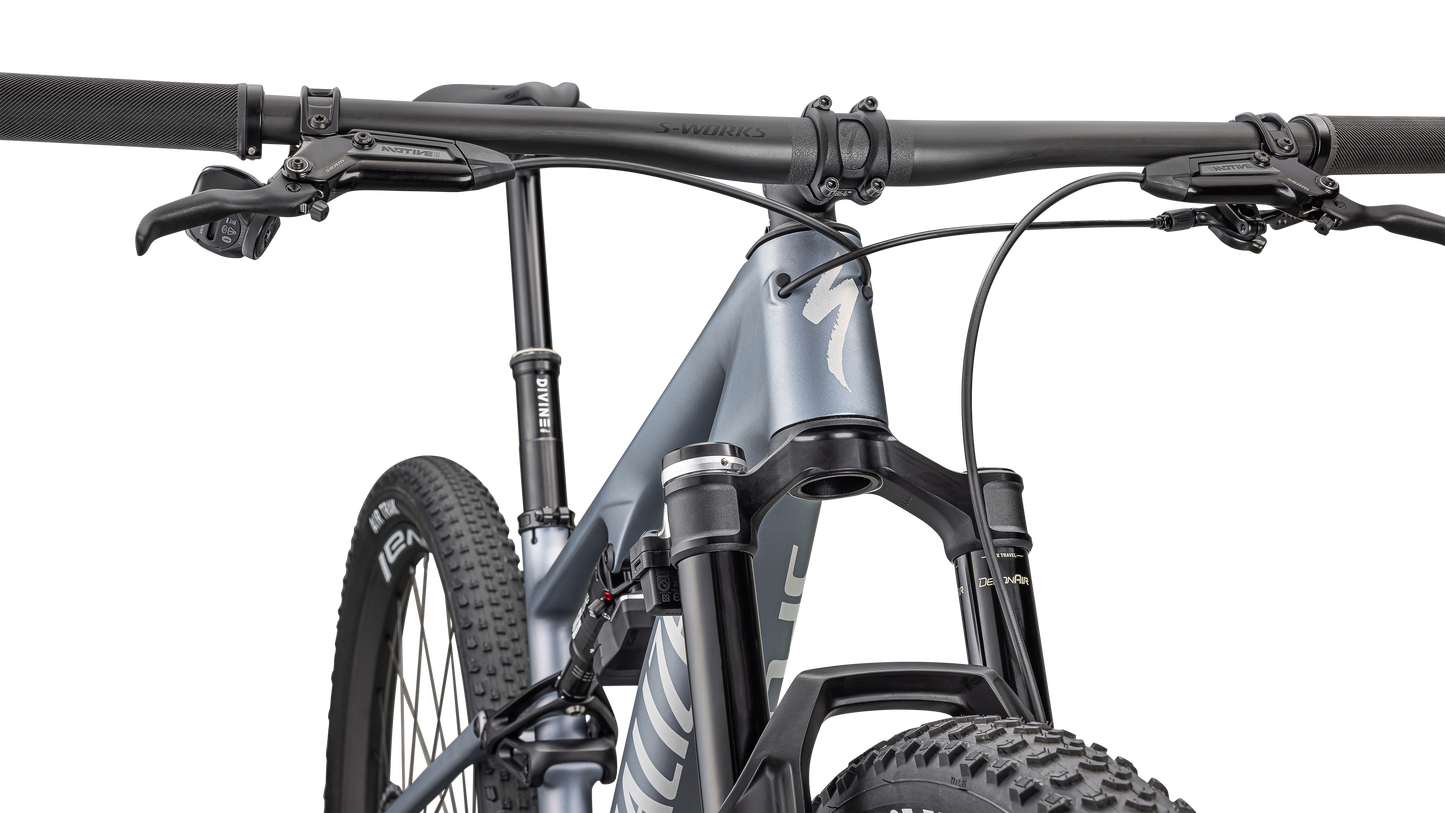 Epic 8 Pro  - SRAM X0 AXS, RockShox Ultimate Flight Attendant