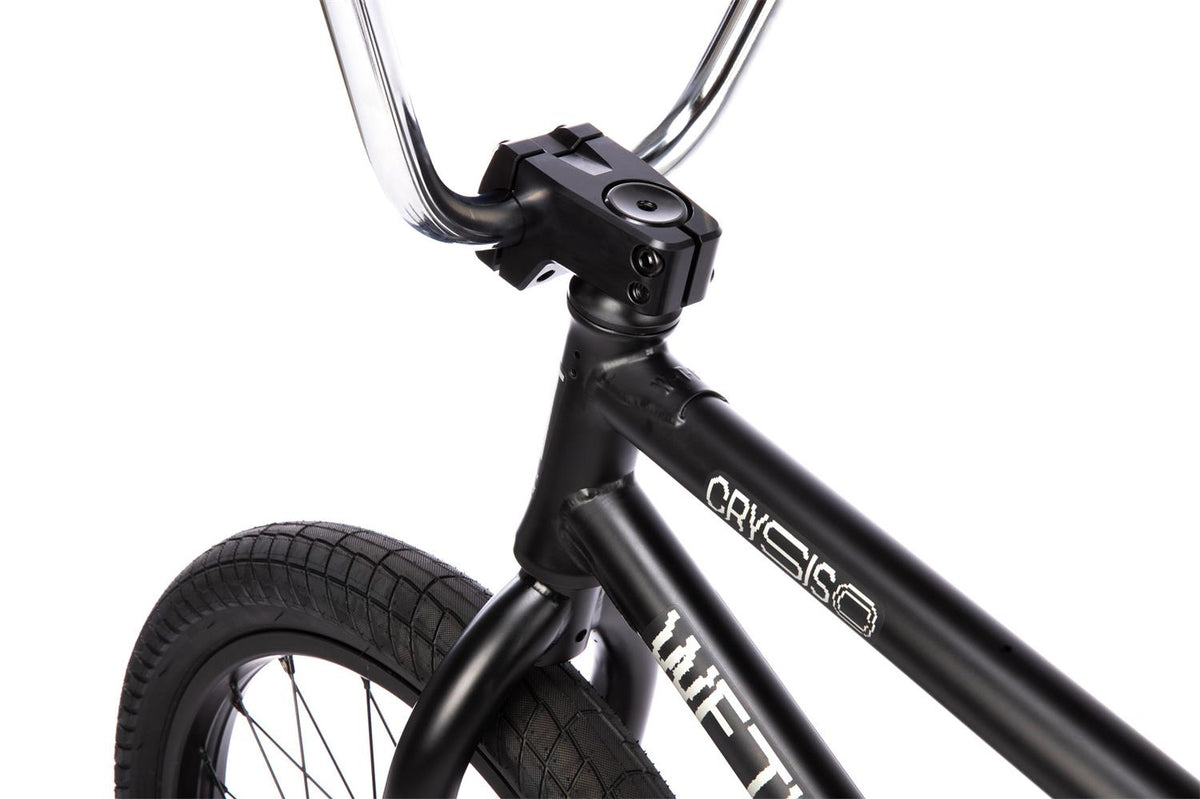 Wethepeople_CRYSIS_matt black_12