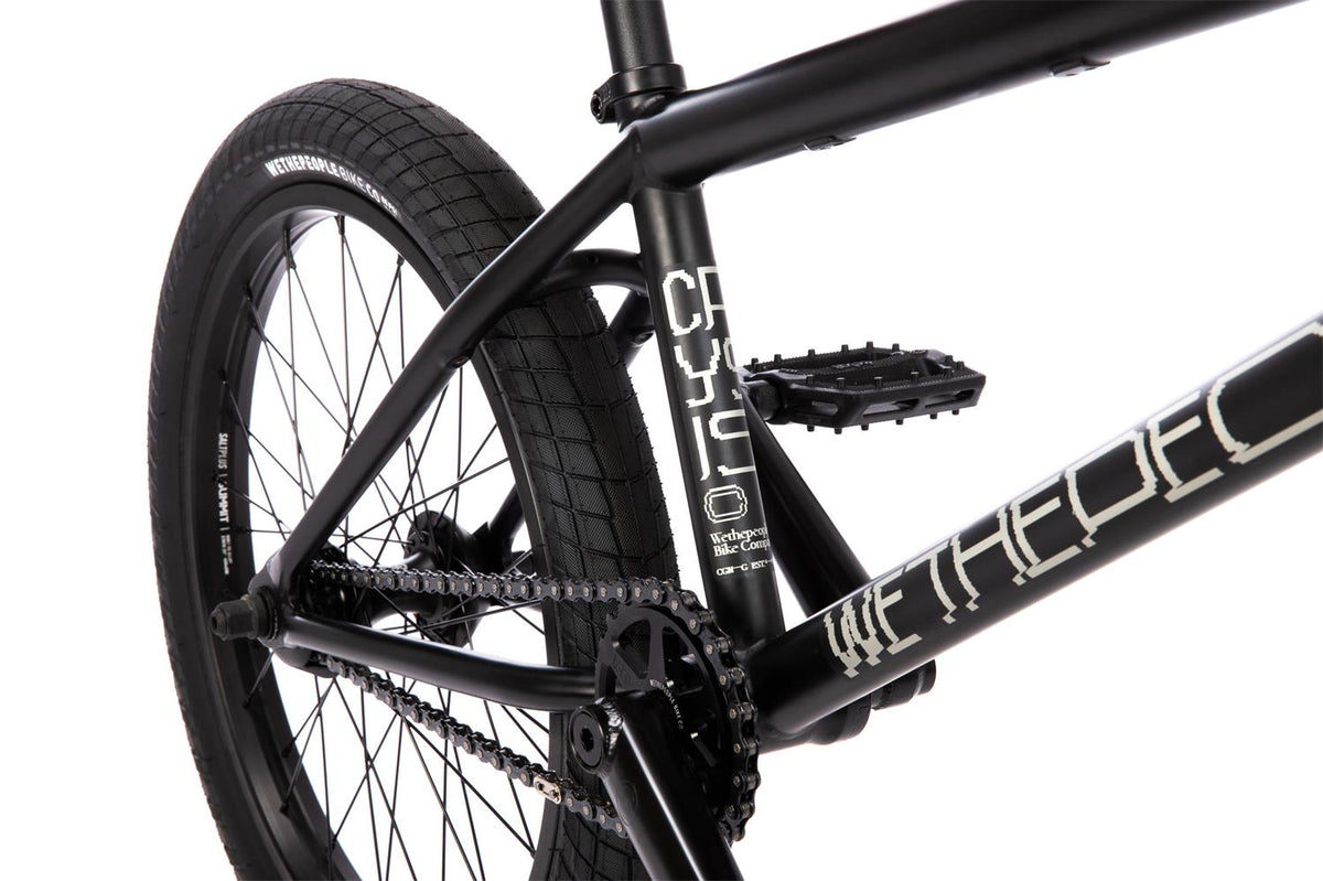 Wethepeople_CRYSIS_matt black_8