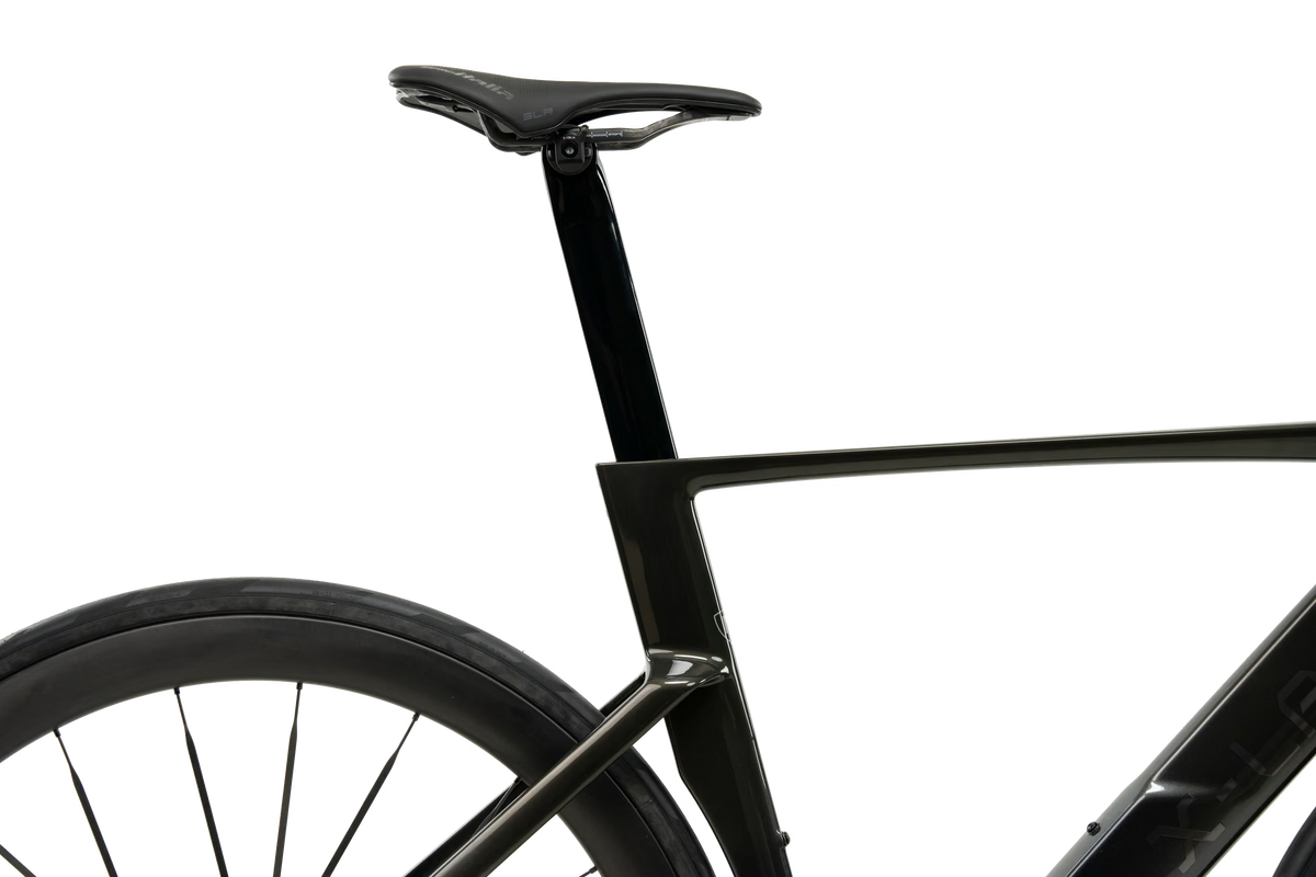 X-LAB AD8 105 Di2 Strata Grey/Black