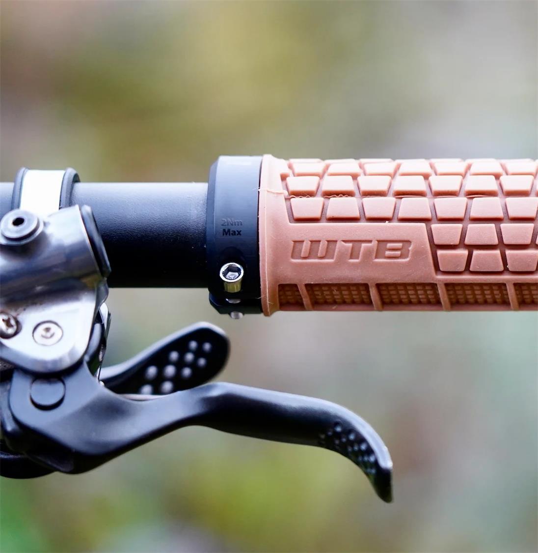 Trace Grip 1