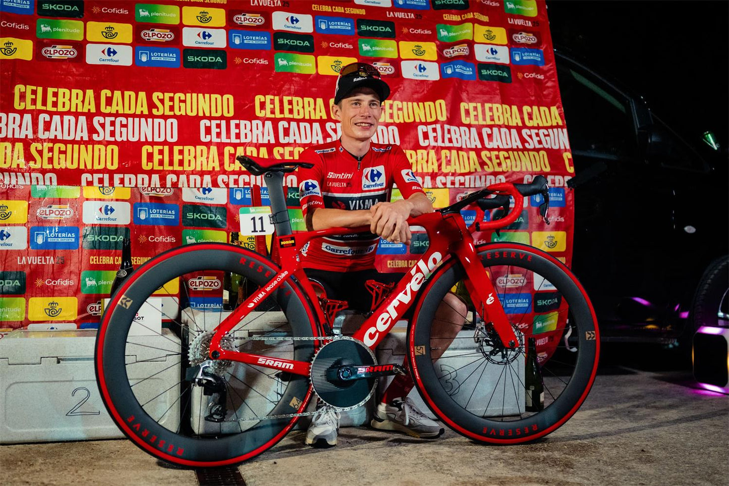 Corsa Pro Red - Vuelta a España podium