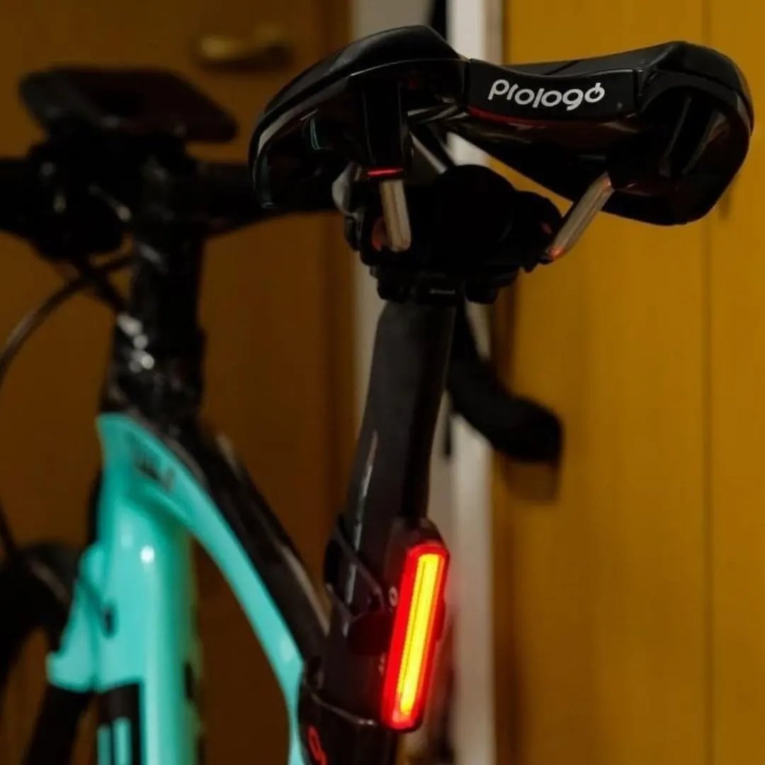 SEEMEE_30_V2_0_Lightweight_Bike_Rear_Light_3