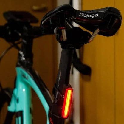 SEEMEE_30_V2_0_Lightweight_Bike_Rear_Light_3