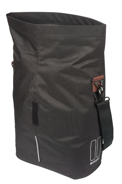 18356 Basil City bicycle shopper MIK studs black_5