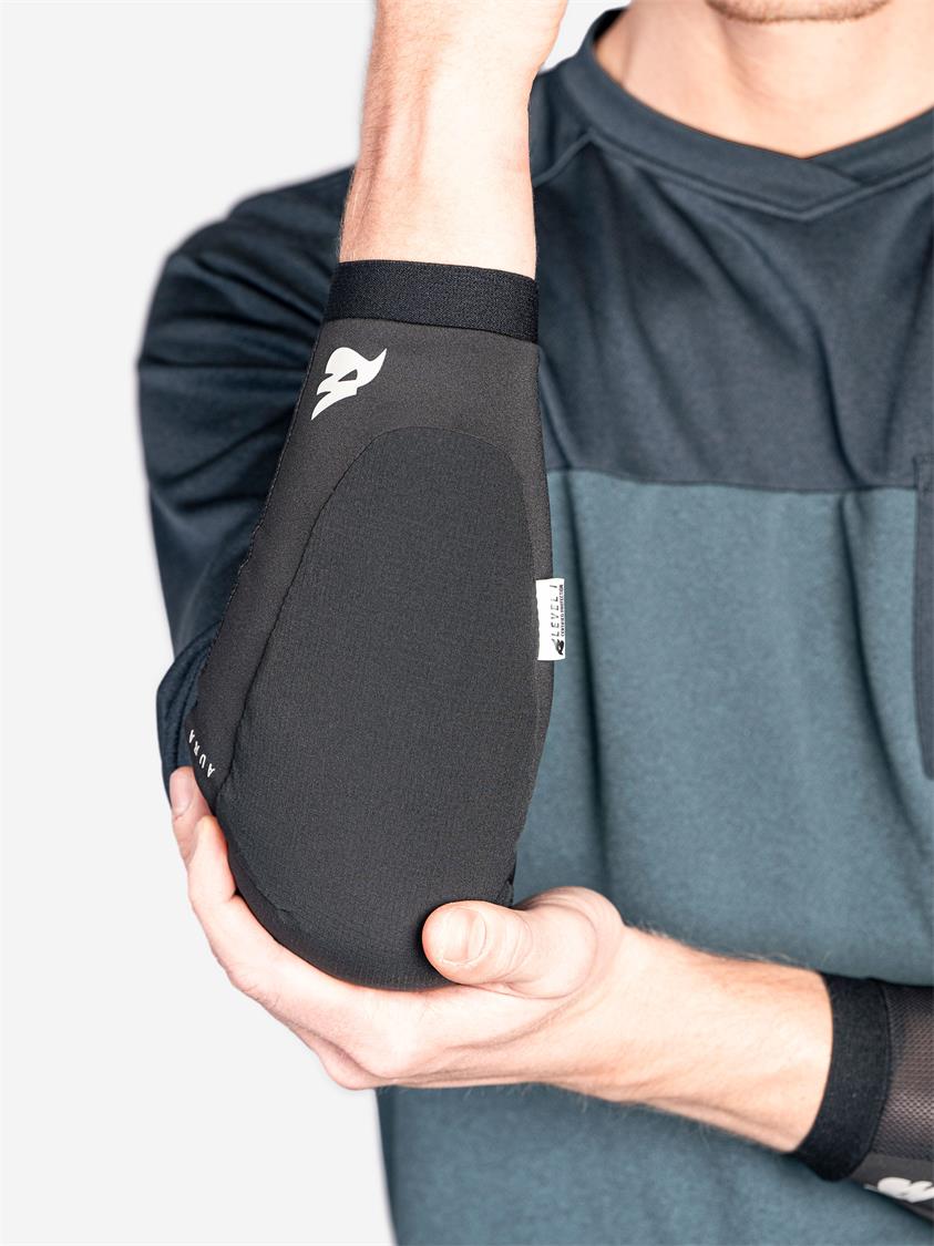 Bluegrass Aura Elbow Pads 3