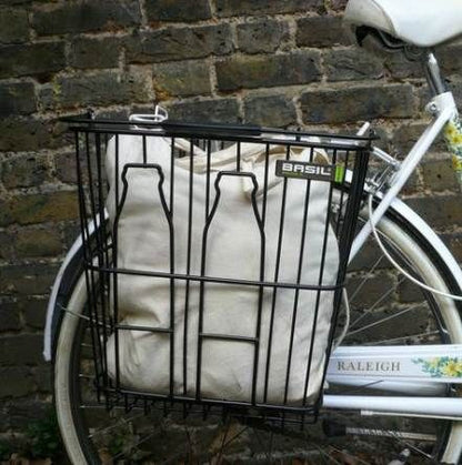 basil-bottle-basket-bicycle-basket-rear-black-life