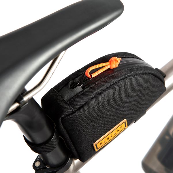 00_Rear Top Tube Bag5 tn