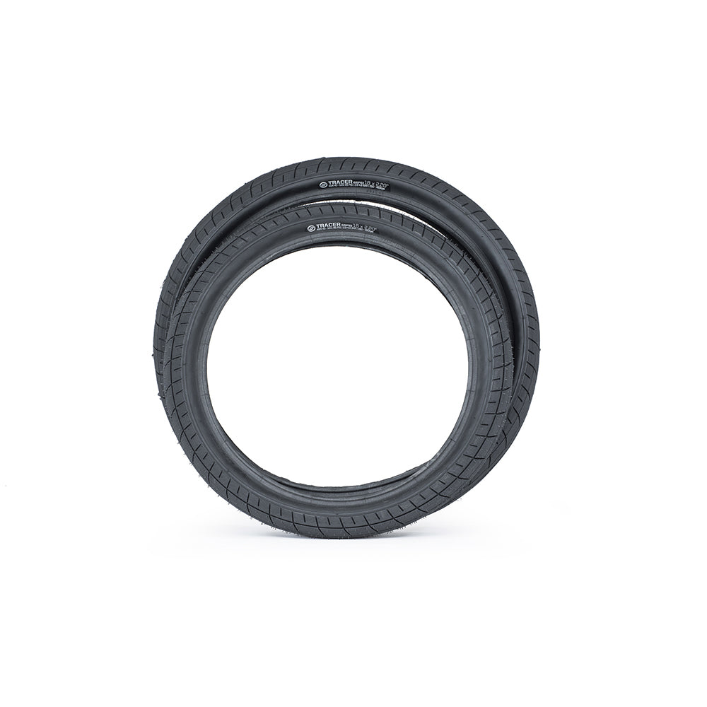 Salt Tracer tyre black