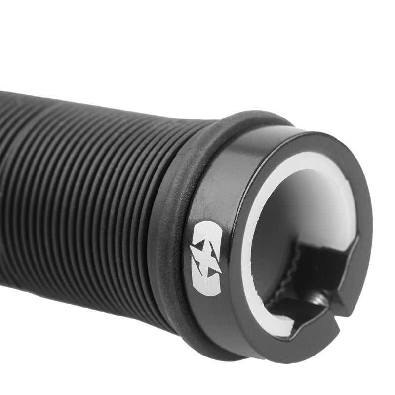 Oxford Driver Lock-On Grips Black - Close Up